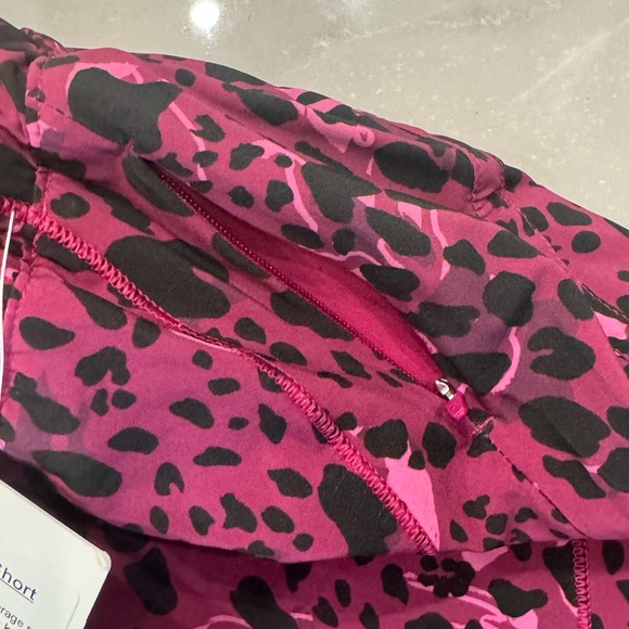 Lululemon Purple Magenta Track That Leopard Print Shorts 4 - Picture 9 of 11